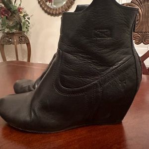 Frye Women’s Boots
